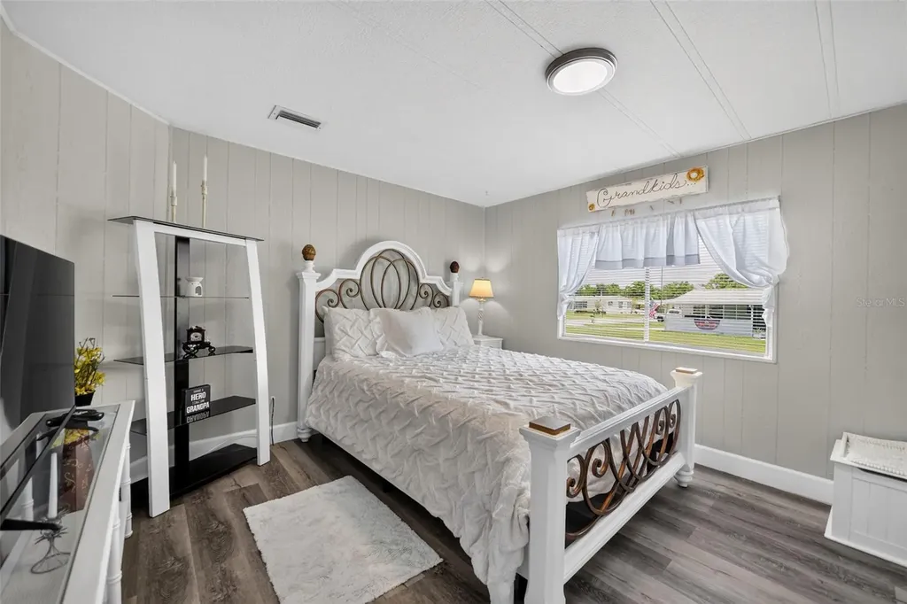 3712 S Citrus Circle Zellwood FL 32798