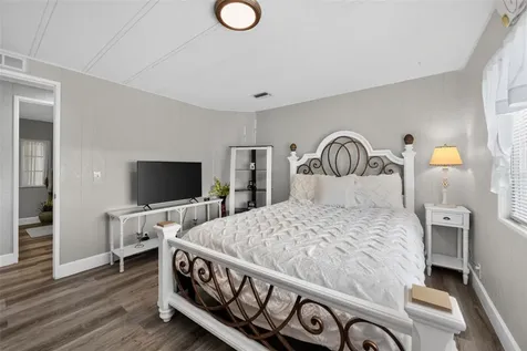 3712 S Citrus Circle Zellwood FL 32798