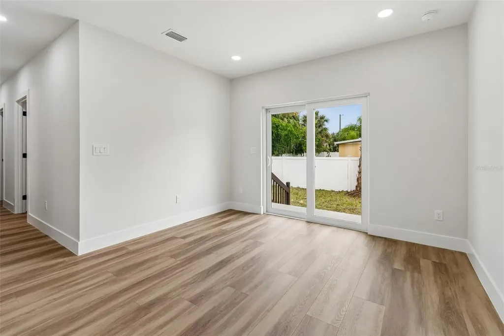 4509 N 39th Street Tampa FL 33610