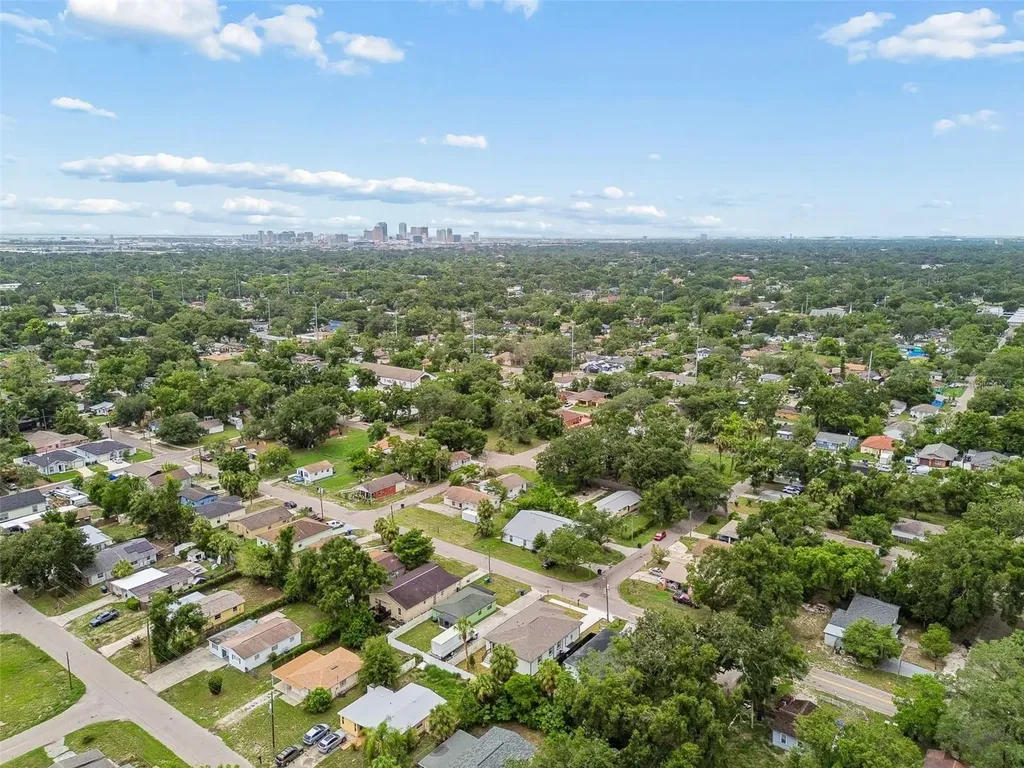 4509 N 39th Street Tampa FL 33610