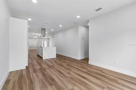 4509 N 39th Street Tampa FL 33610