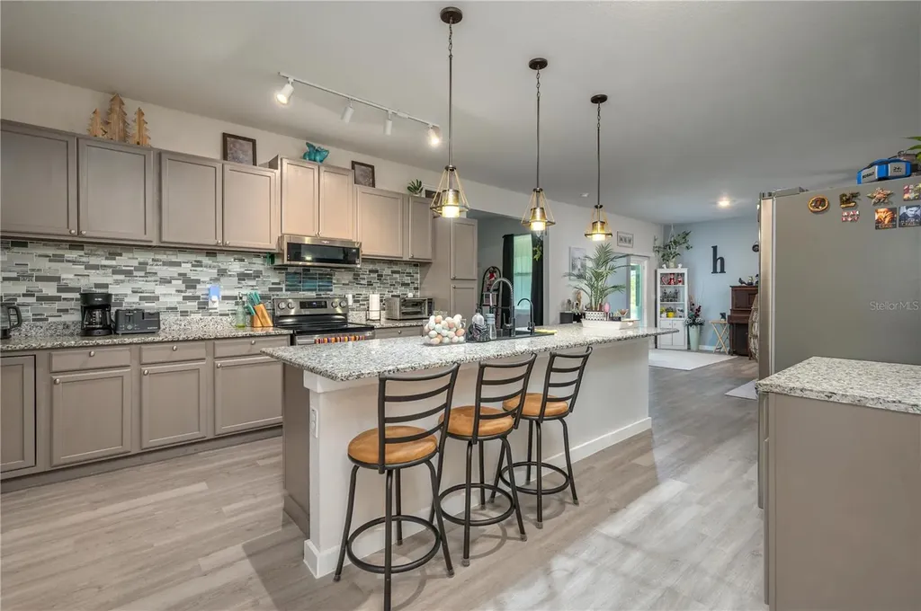 182 Woodstork Way Frostproof FL 33843