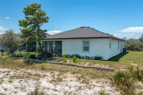 182 Woodstork Way Frostproof FL 33843