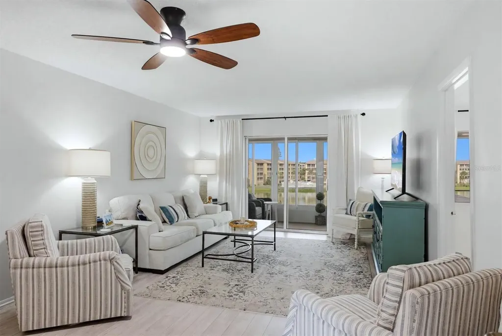 3446 Lake Bayshore Drive Bradenton FL 34205