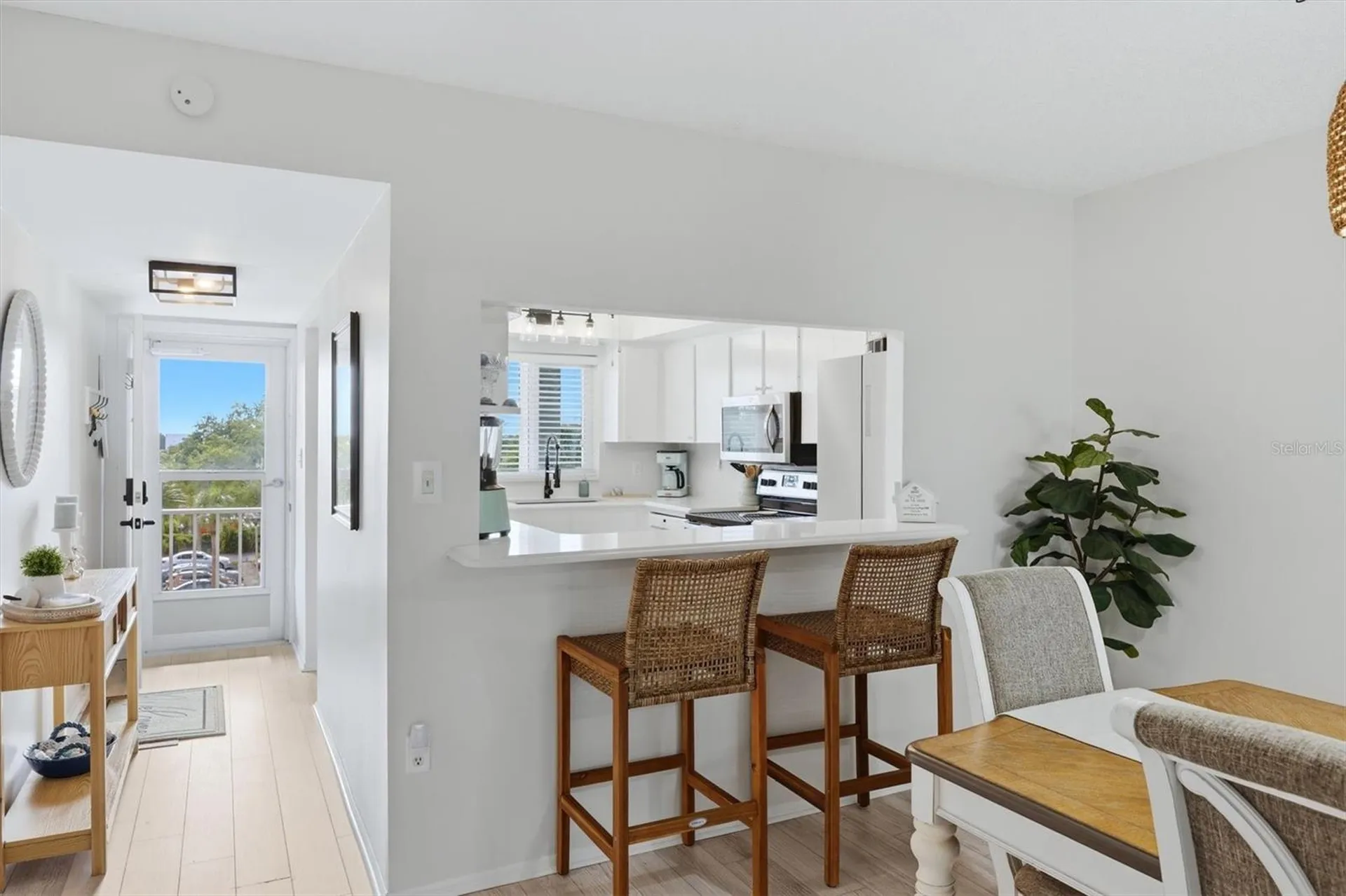 3446 Lake Bayshore Drive Bradenton FL 34205