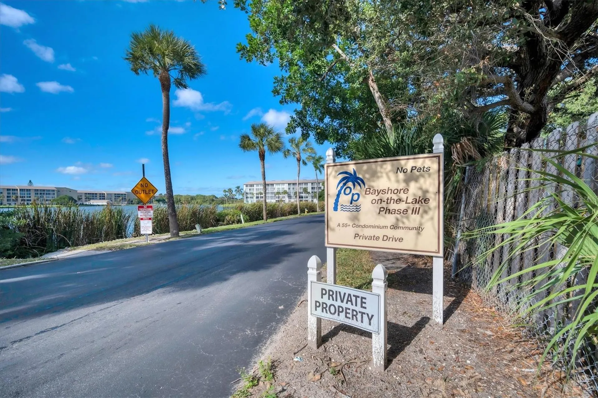 3446 Lake Bayshore Drive Bradenton FL 34205