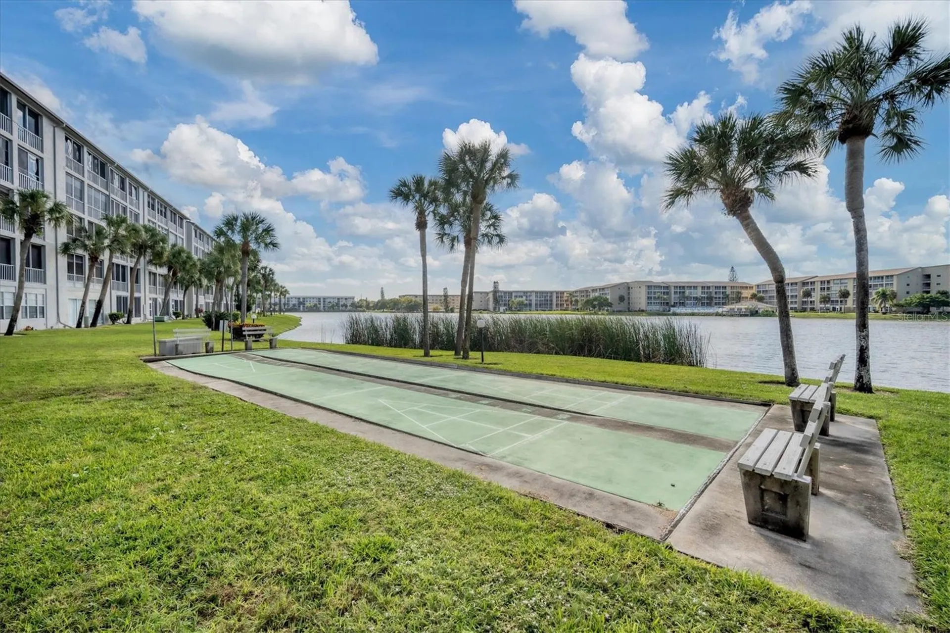 3446 Lake Bayshore Drive Bradenton FL 34205