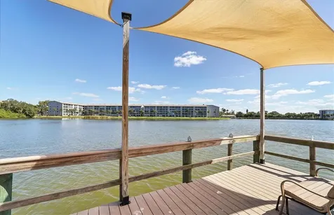 3446 Lake Bayshore Drive Bradenton FL 34205