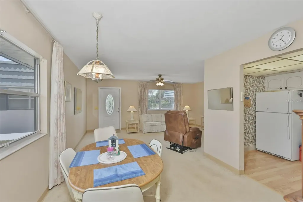 1811 Bedford Lane Sun City Center FL 33573