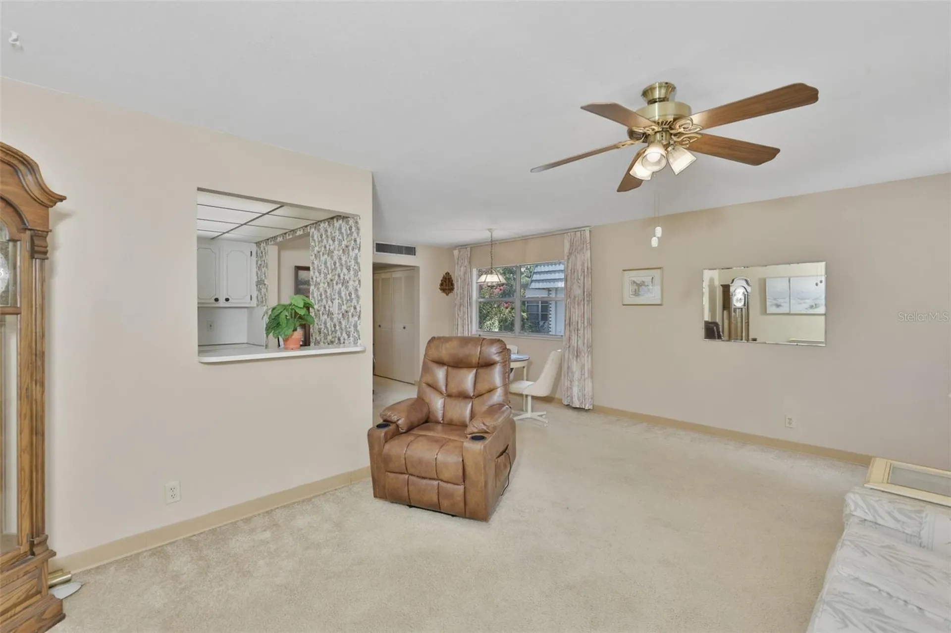 1811 Bedford Lane Sun City Center FL 33573