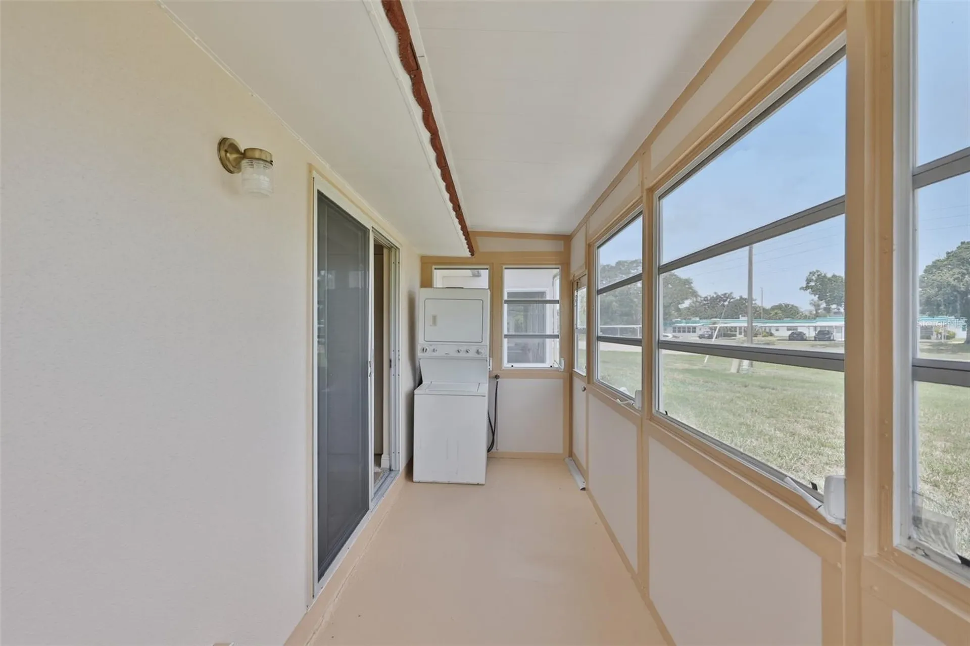 1811 Bedford Lane Sun City Center FL 33573