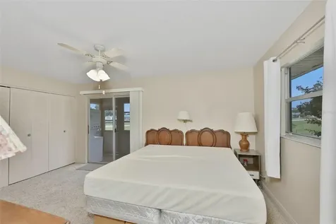 1811 Bedford Lane Sun City Center FL 33573