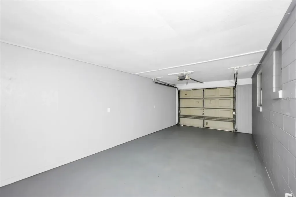 2925 Elkcam Boulevard Deltona FL 32738