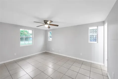 2925 Elkcam Boulevard Deltona FL 32738