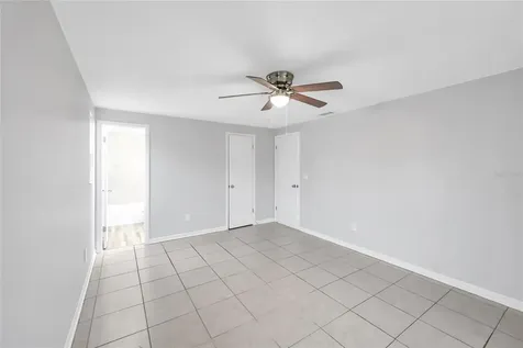 2925 Elkcam Boulevard Deltona FL 32738