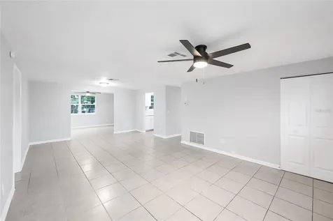 2925 Elkcam Boulevard Deltona FL 32738