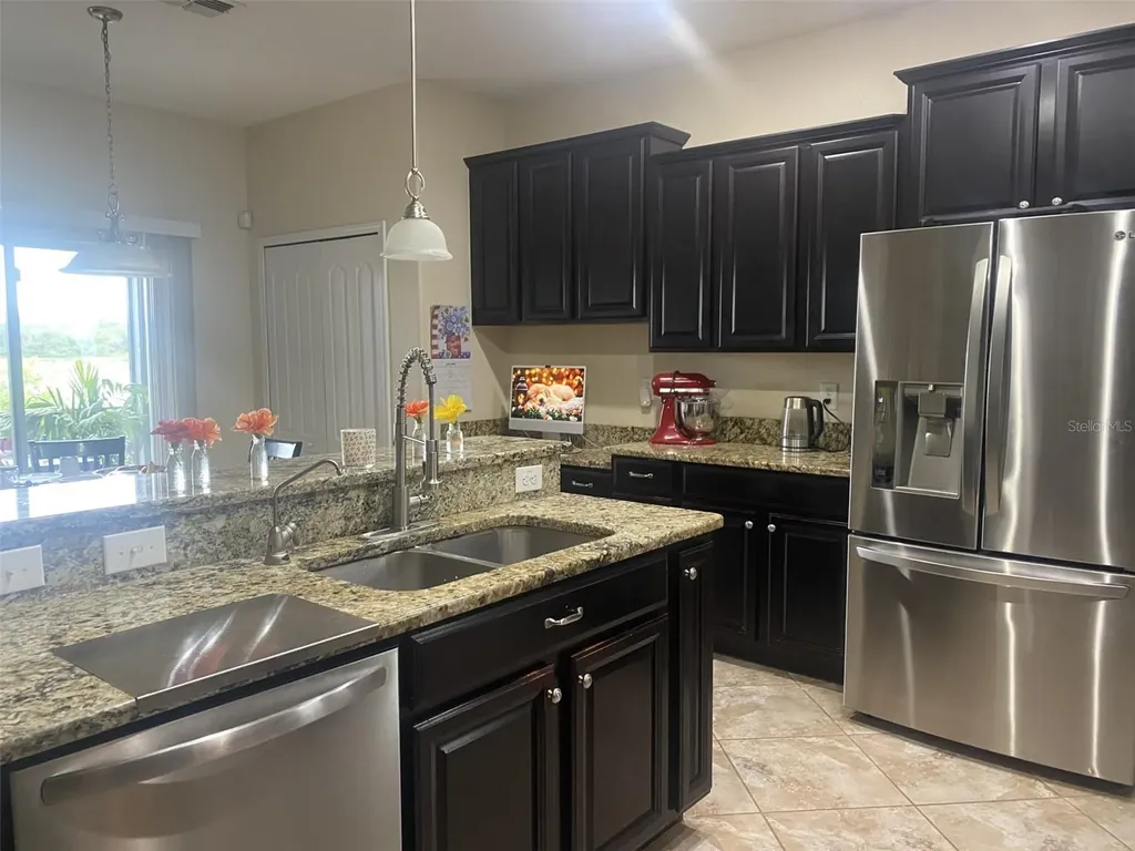 408 19th Street NW Ruskin FL 33570
