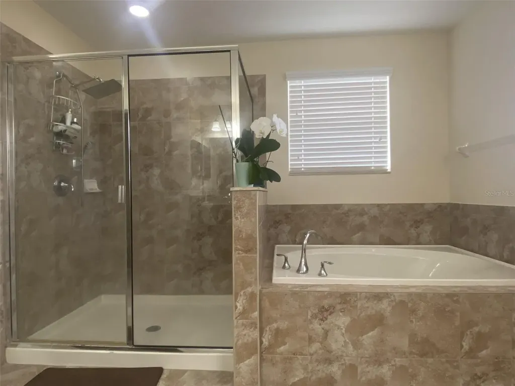 408 19th Street NW Ruskin FL 33570