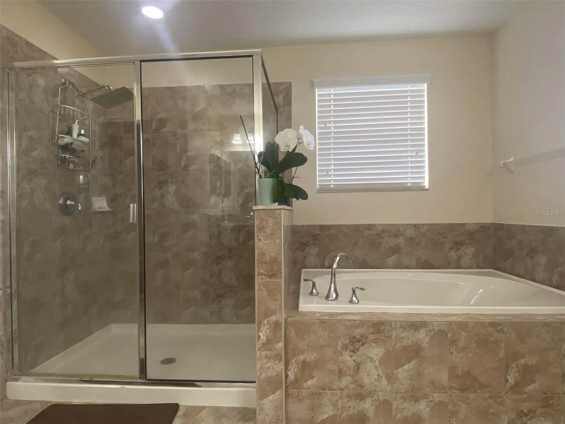 408 19th Street NW Ruskin FL 33570