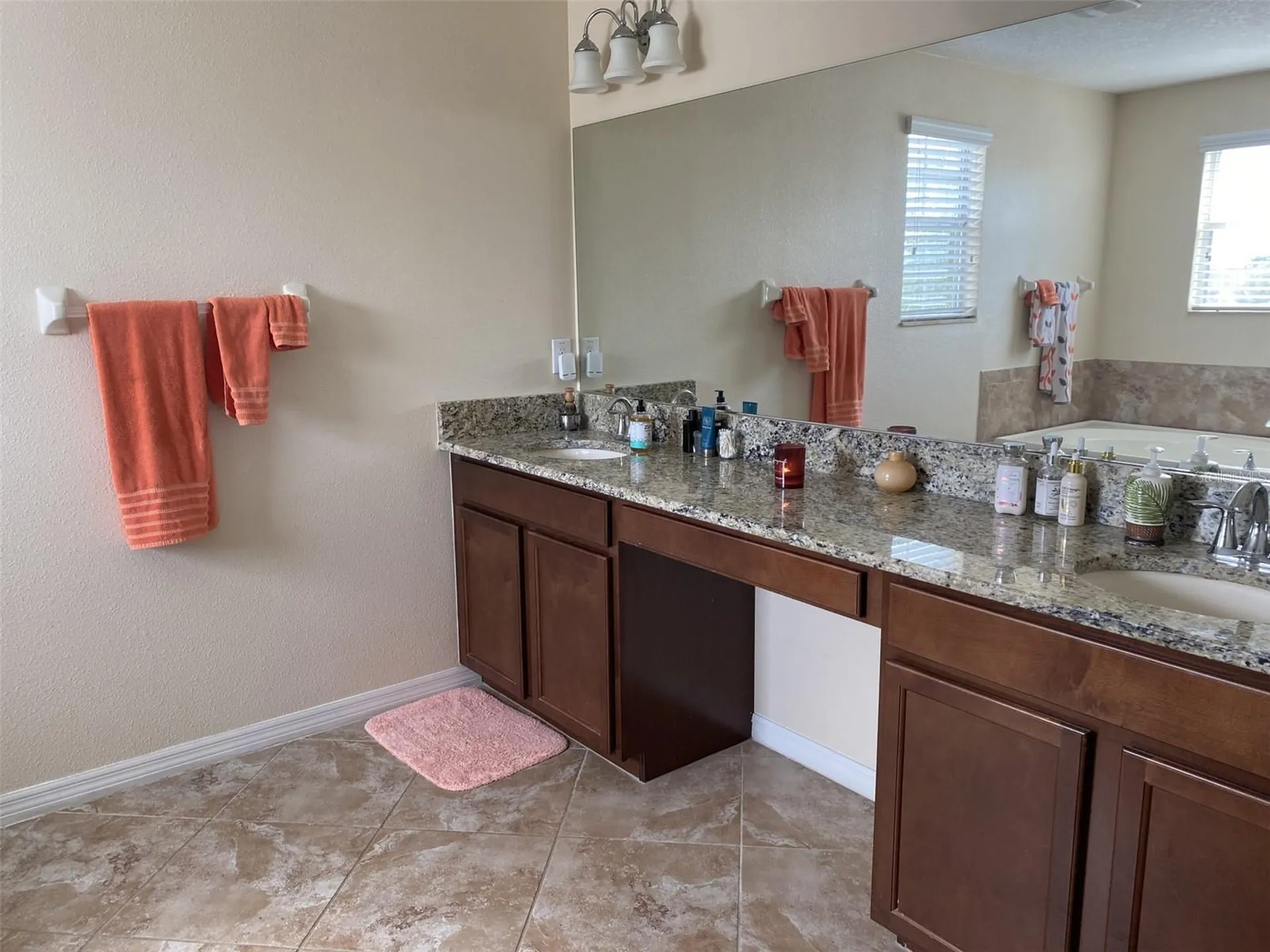 408 19th Street NW Ruskin FL 33570