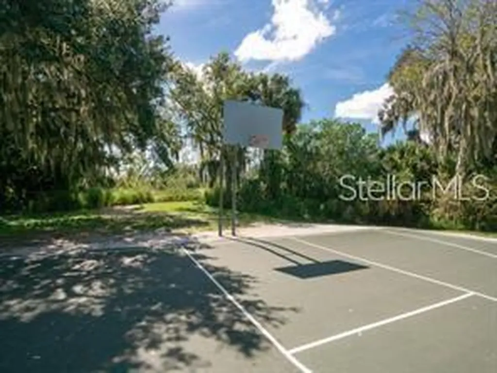 2475 Wood Oak Drive Sarasota FL 34232