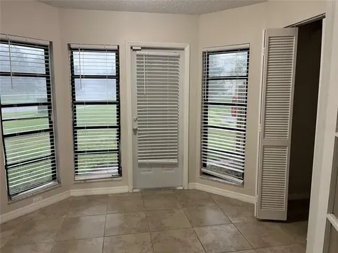 4372 Middlebrook Road Orlando FL 32811