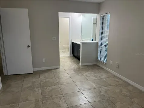 4372 Middlebrook Road Orlando FL 32811