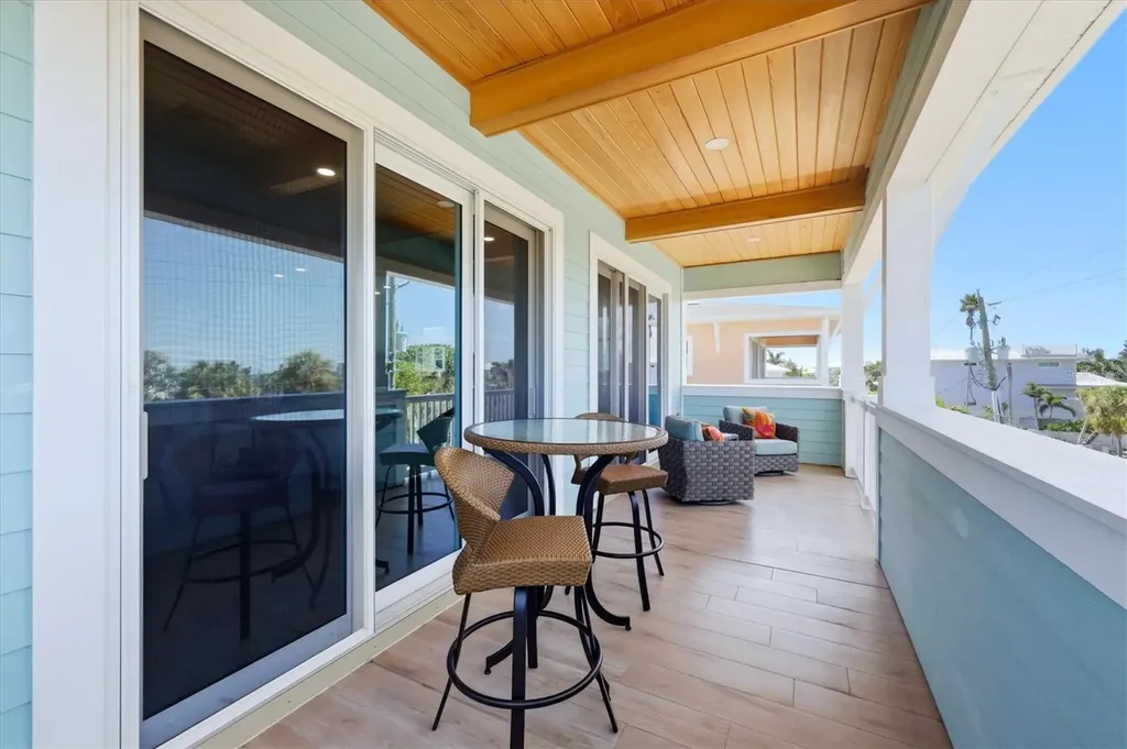 115 Aqua Lane Bradenton Beach FL 34217