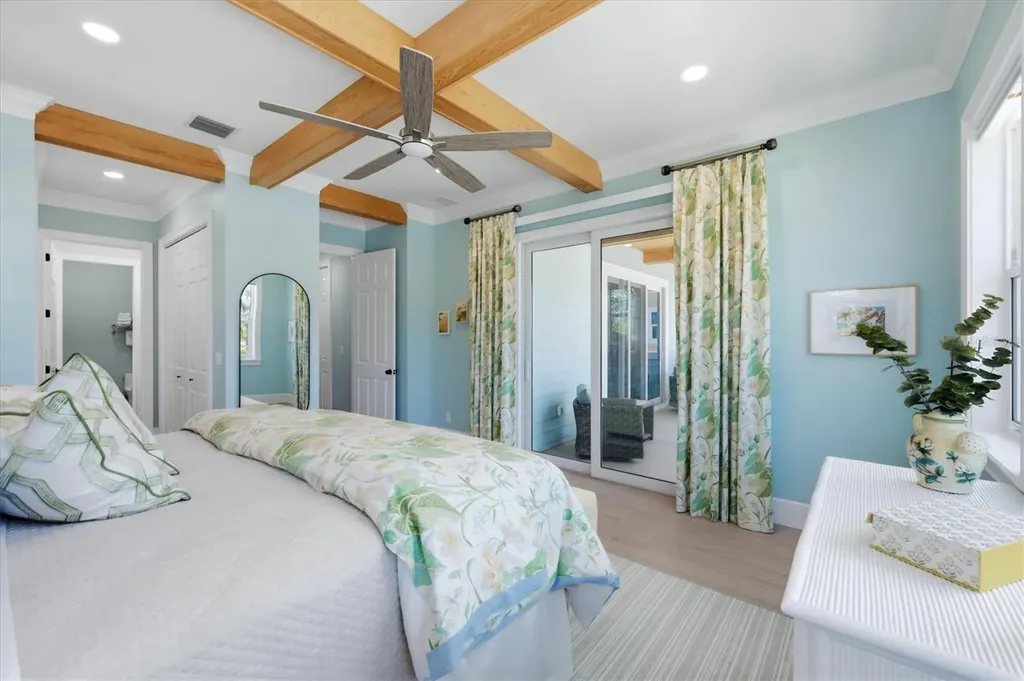 115 Aqua Lane Bradenton Beach FL 34217