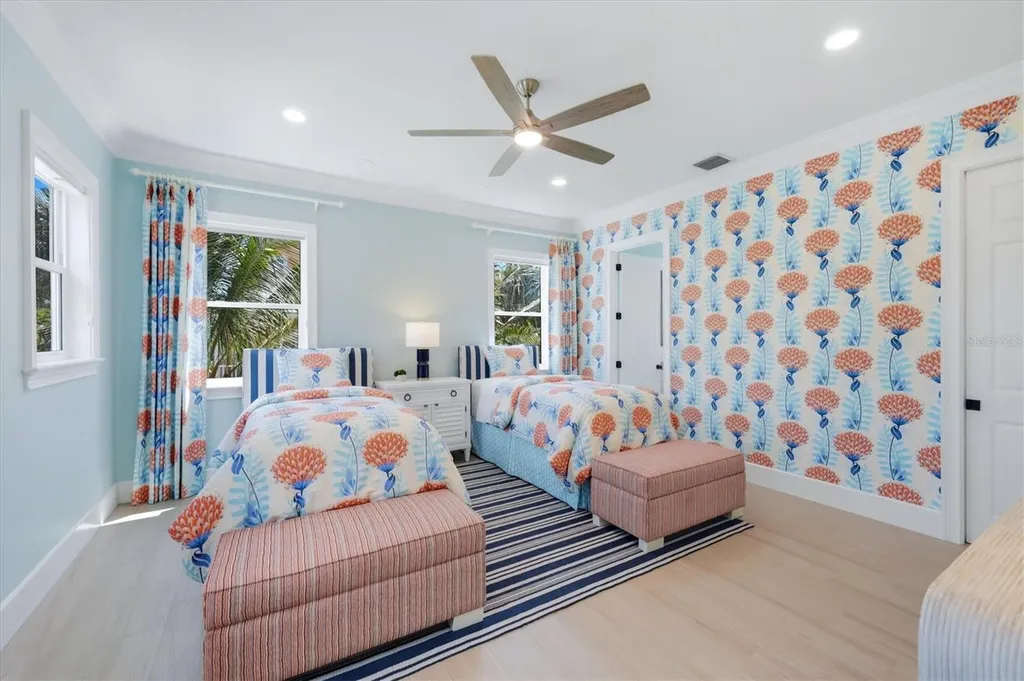 115 Aqua Lane Bradenton Beach FL 34217