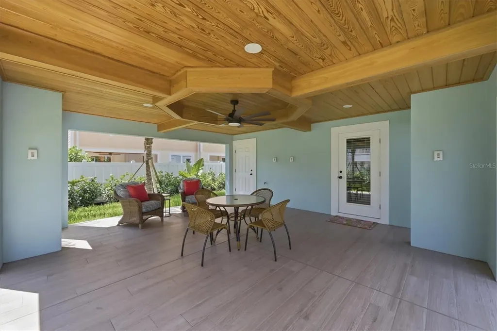 115 Aqua Lane Bradenton Beach FL 34217