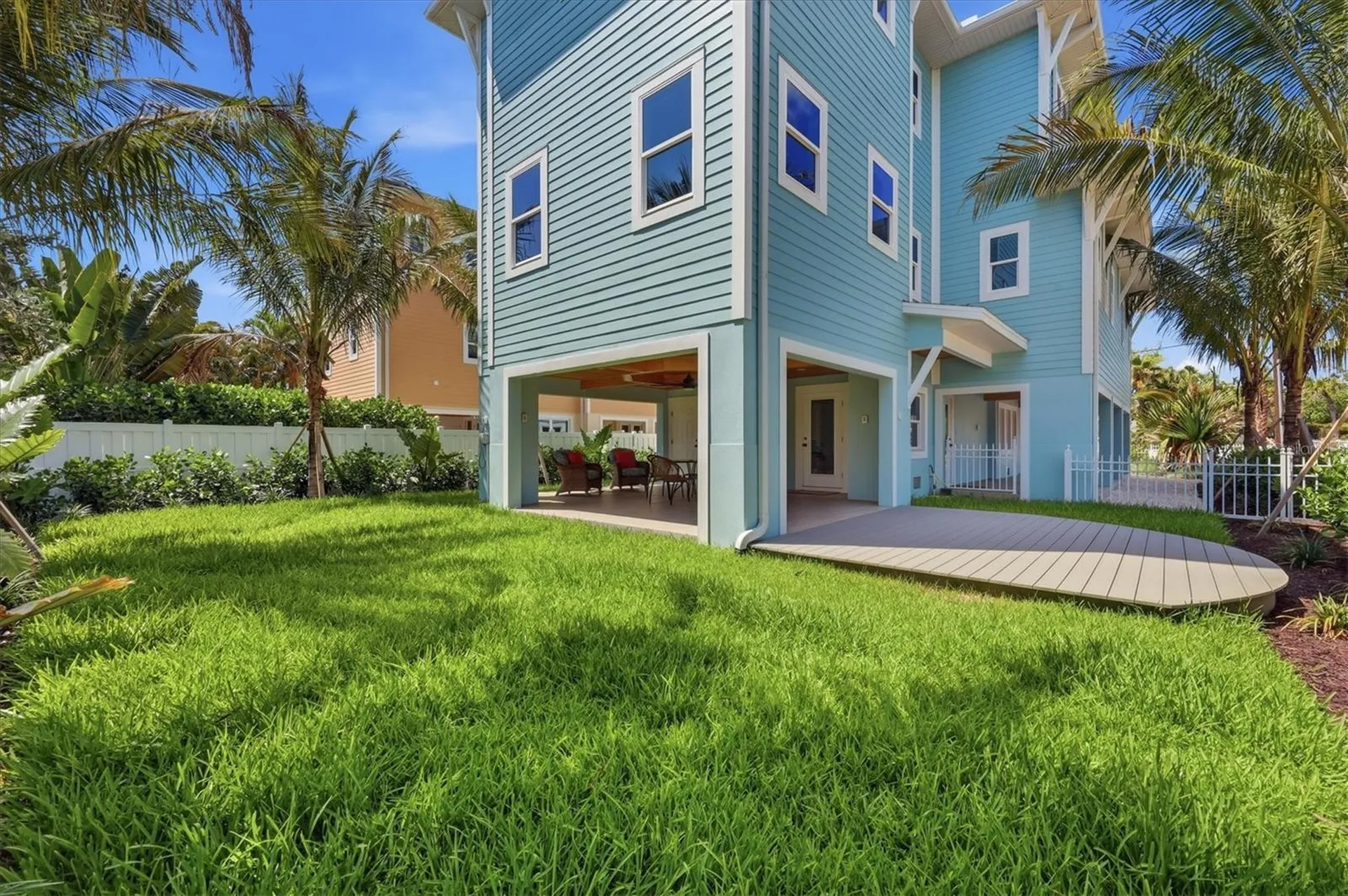 115 Aqua Lane Holmes Beach FL 34217