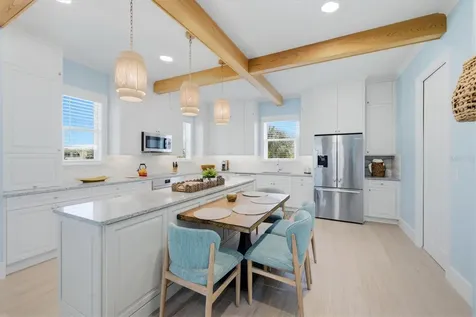 115 Aqua Lane Holmes Beach FL 34217