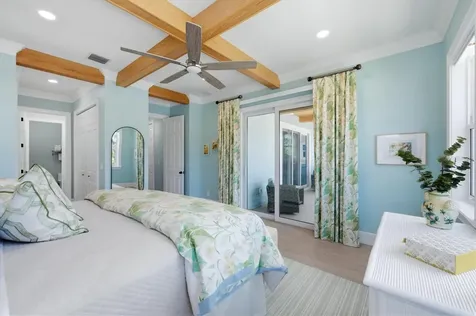 115 Aqua Lane Holmes Beach FL 34217
