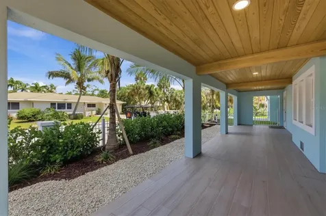 115 Aqua Lane Holmes Beach FL 34217