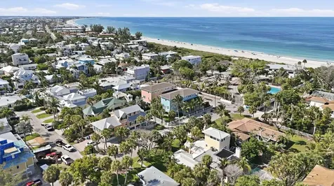 115 Aqua Lane Holmes Beach FL 34217
