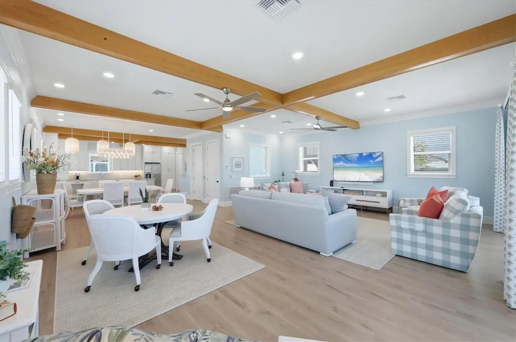 113 Aqua Lane Bradenton Beach FL 34217
