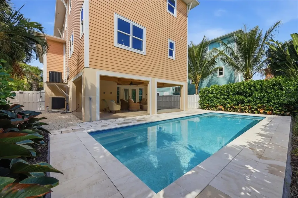 113 Aqua Lane Bradenton Beach FL 34217
