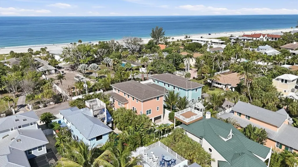 113 Aqua Lane Bradenton Beach FL 34217