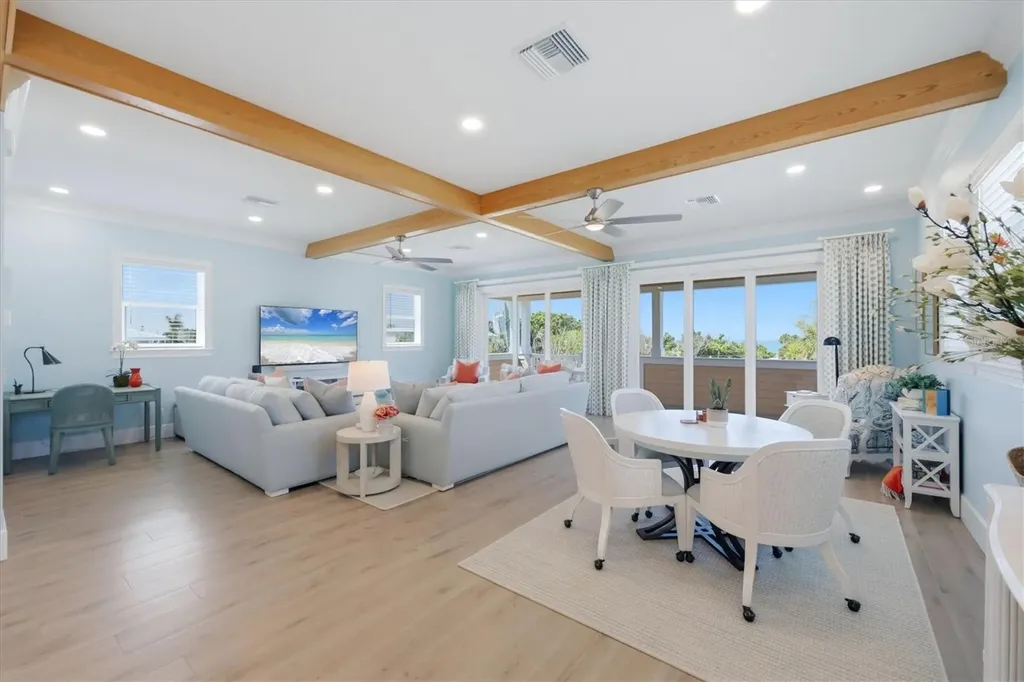 113 Aqua Lane Bradenton Beach FL 34217