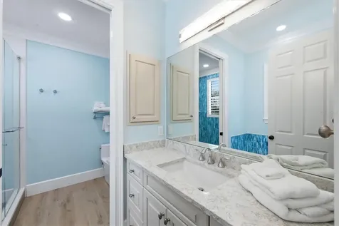 113 Aqua Lane Holmes Beach FL 34217