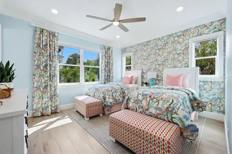 113 Aqua Lane Holmes Beach FL 34217