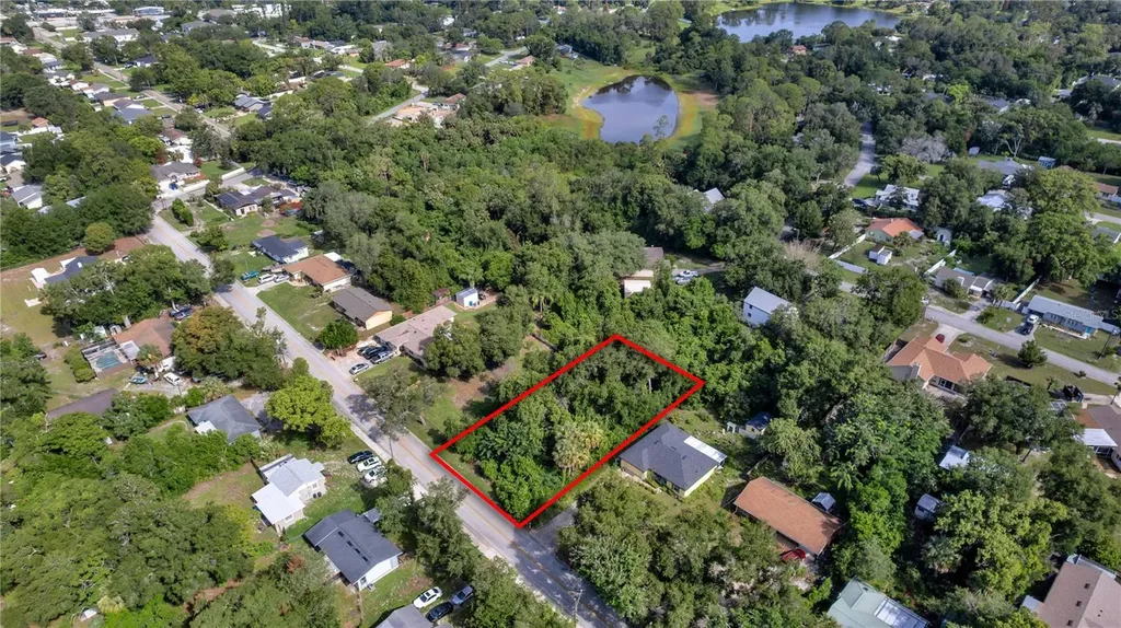 132 Colomba Road Debary FL 32713