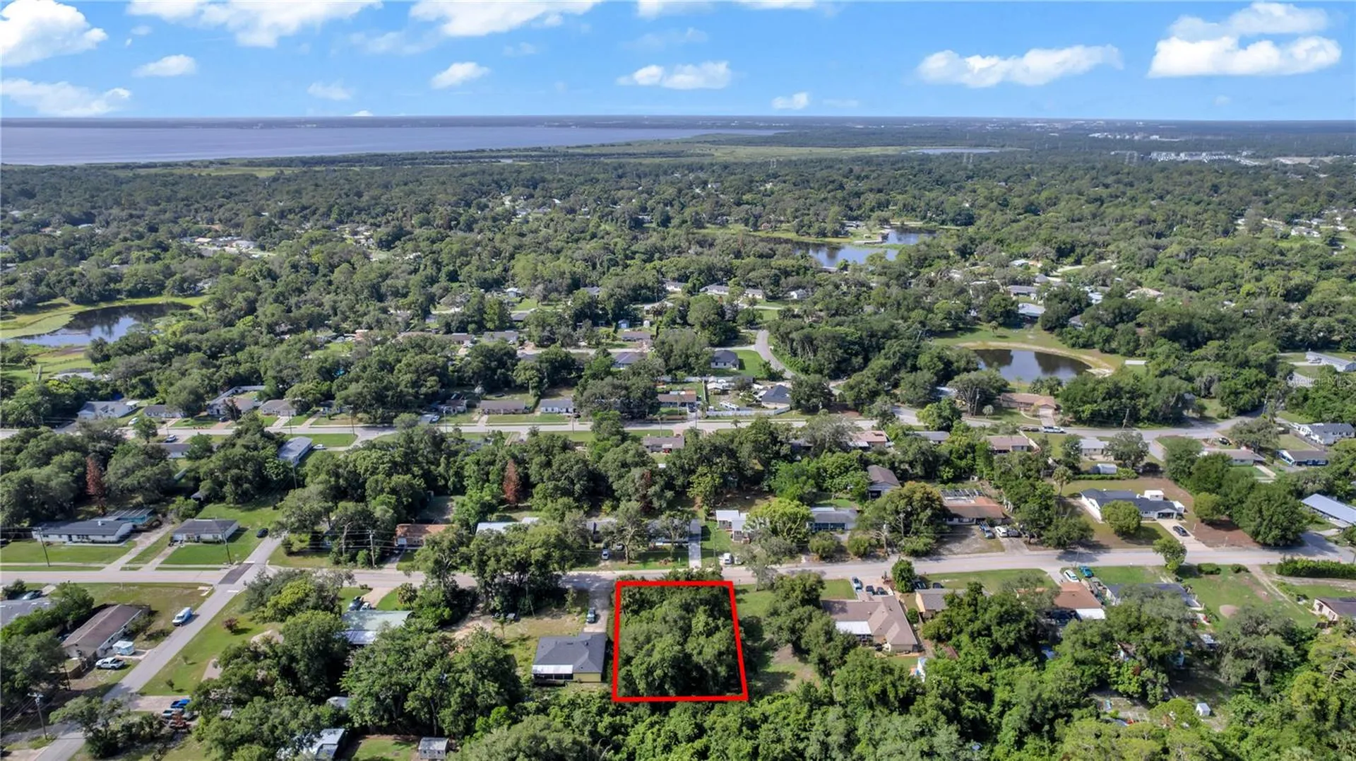 132 Colomba Road Debary FL 32713