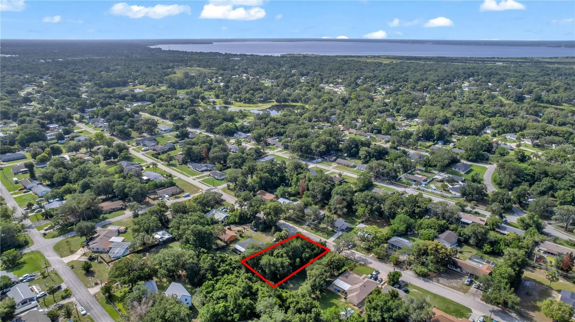 132 Colomba Road Debary FL 32713