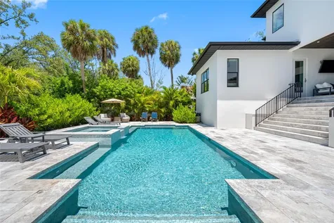 2623 S Parkview Street Tampa FL 33629