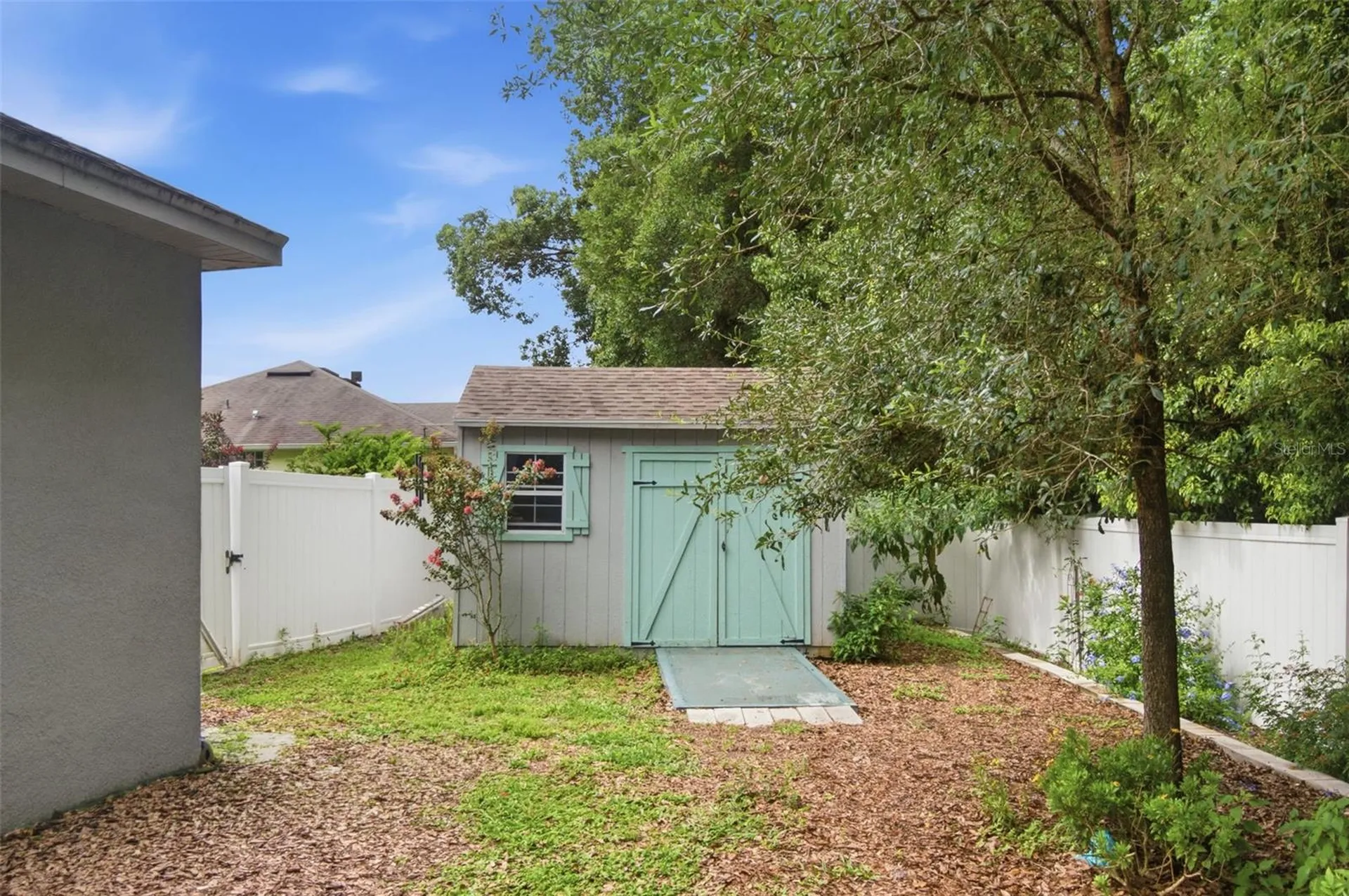 500 Bird Song Court Deland FL 32720