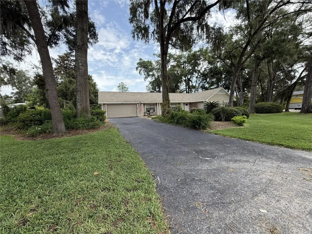 3925 SE 17th Street Ocala FL 34471