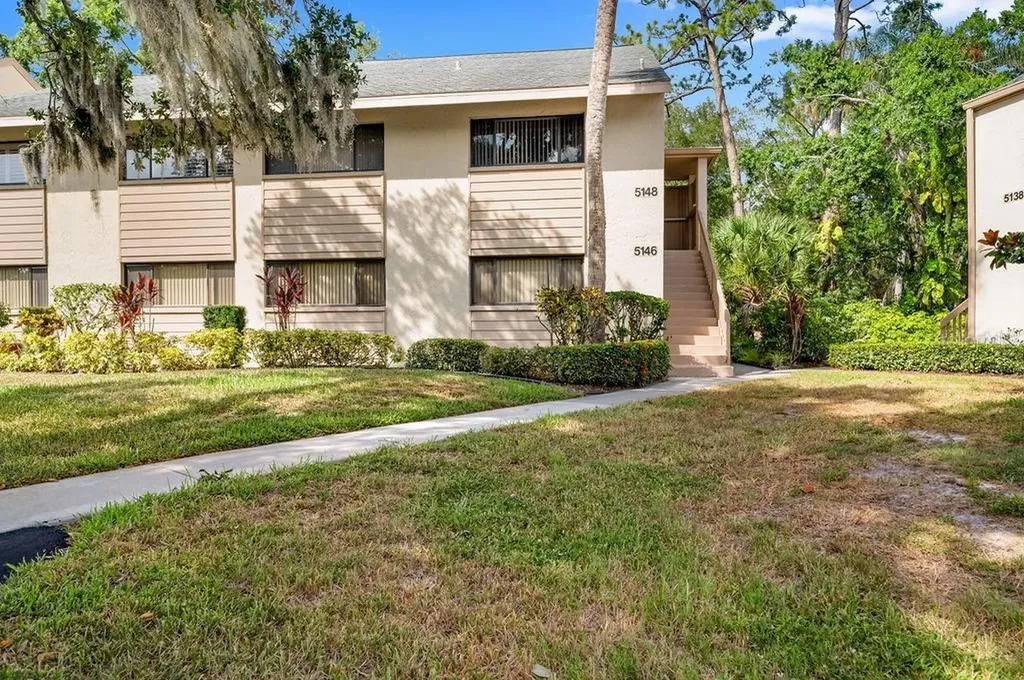 5146 Harpers Croft Sarasota FL 34235