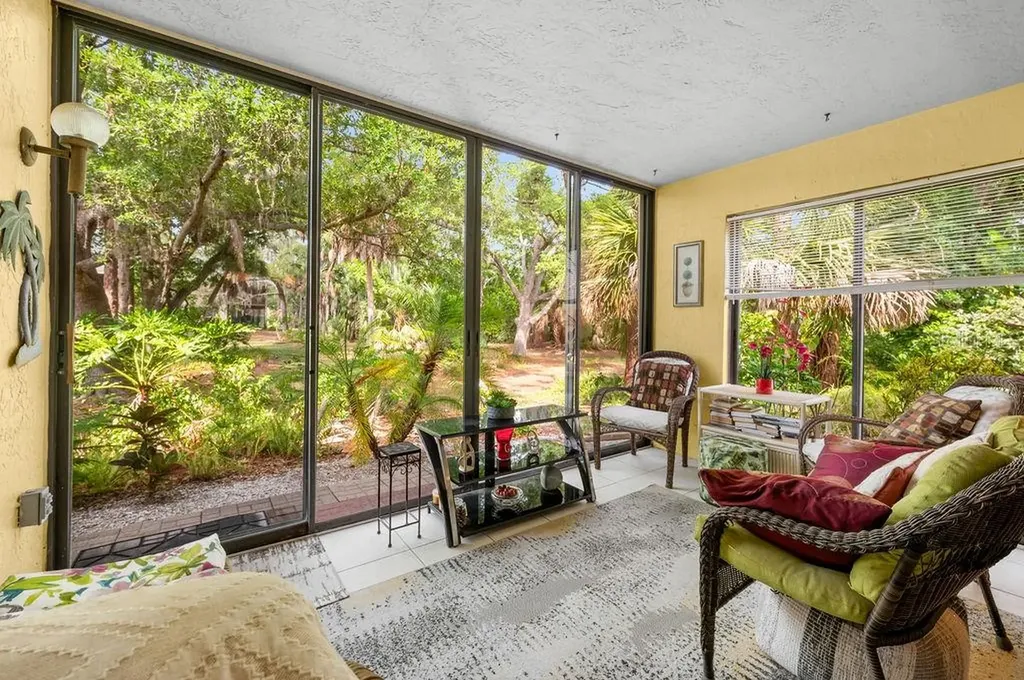 5146 Harpers Croft Sarasota FL 34235